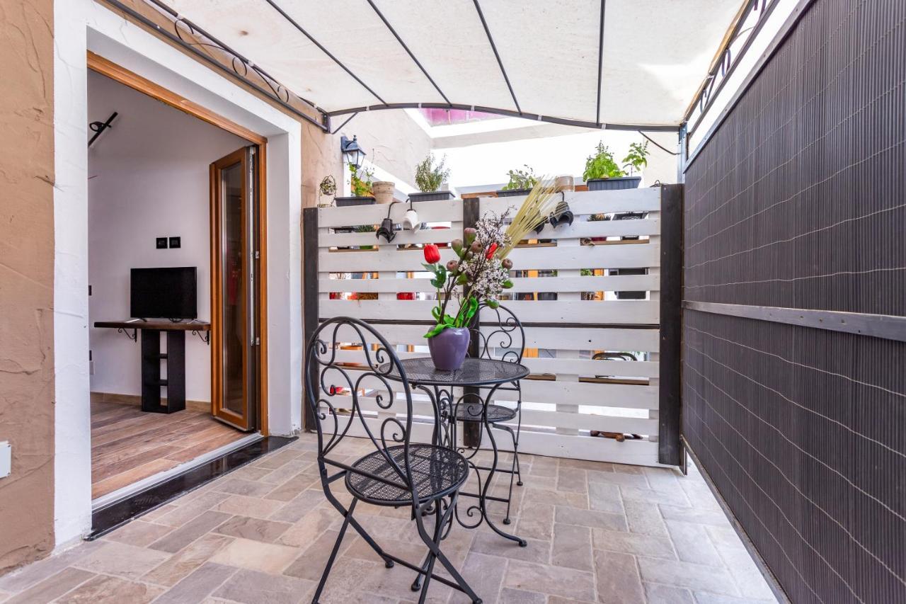 Living G Room Κάλιαρι Εξωτερικό φωτογραφία